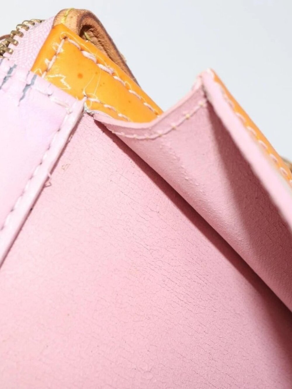 LOUIS VUITTON Monogram Vernis Motto Pouch Marshmallow Pink M91312 - Picture 14 of 15